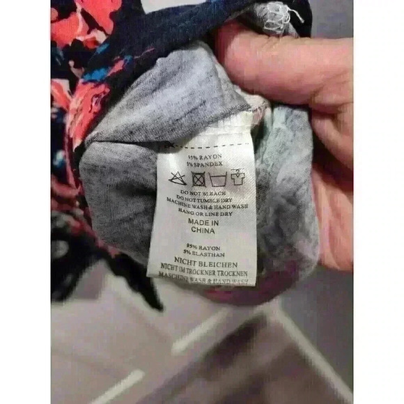 LARACE Women's 3X Floral Sleeveless Tunic Top Summer Casual Round Neck Comfy EUC - Picture 4 of 4